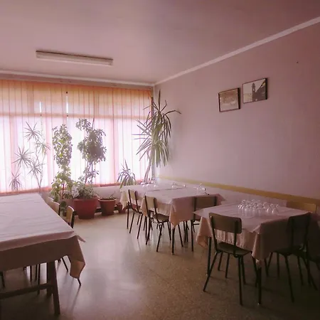 洛卡旅舍 Fayón